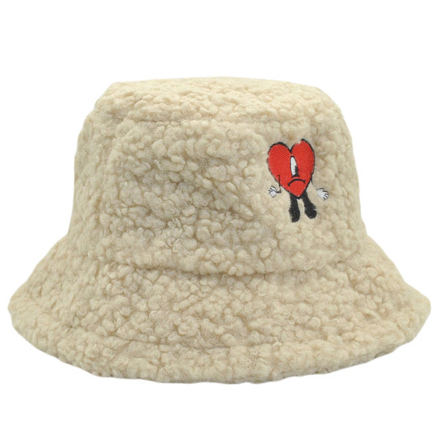 OMGBENITO FLUFFY BUCKET HAT